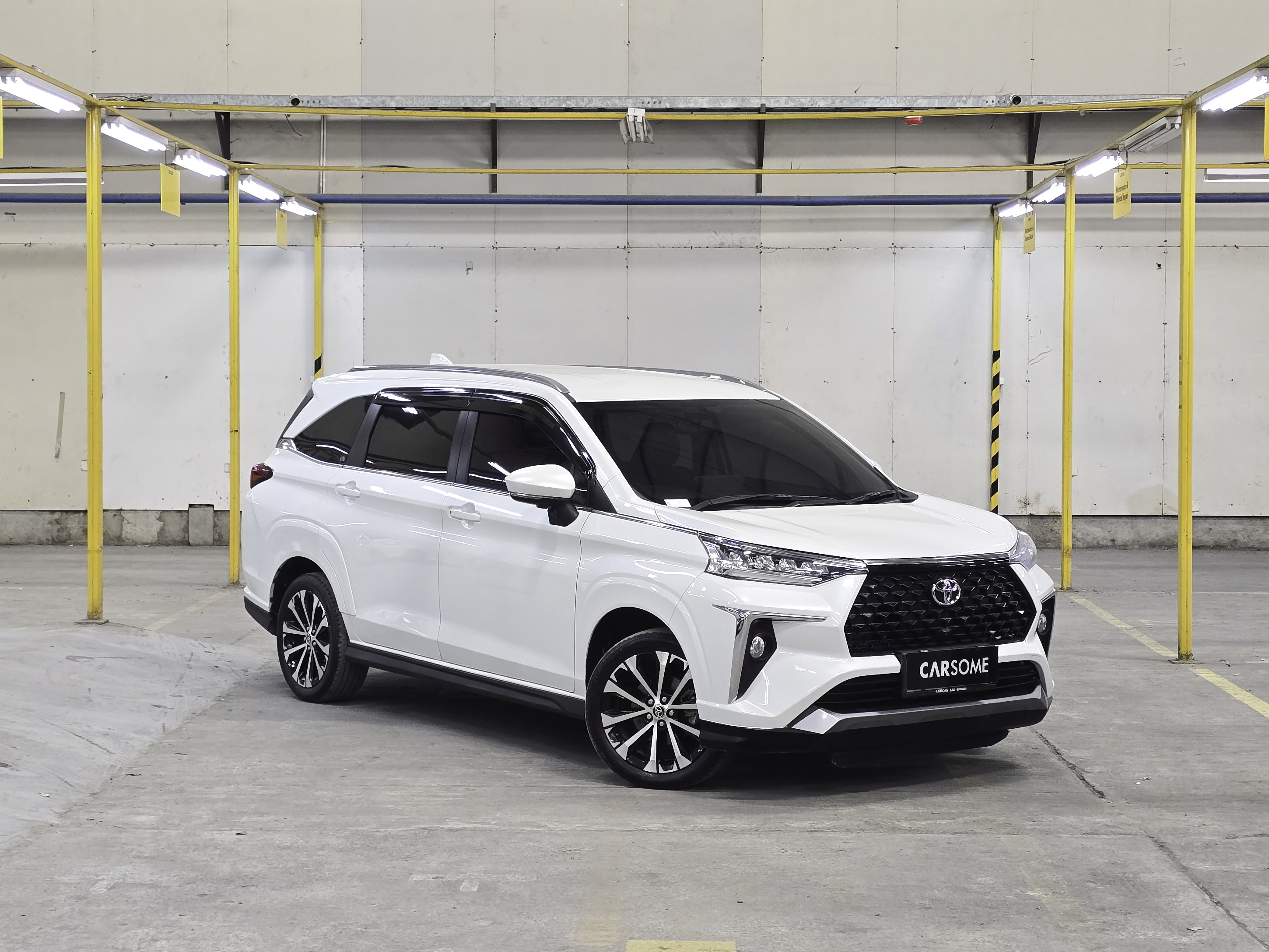 Toyota VELOZ Q
