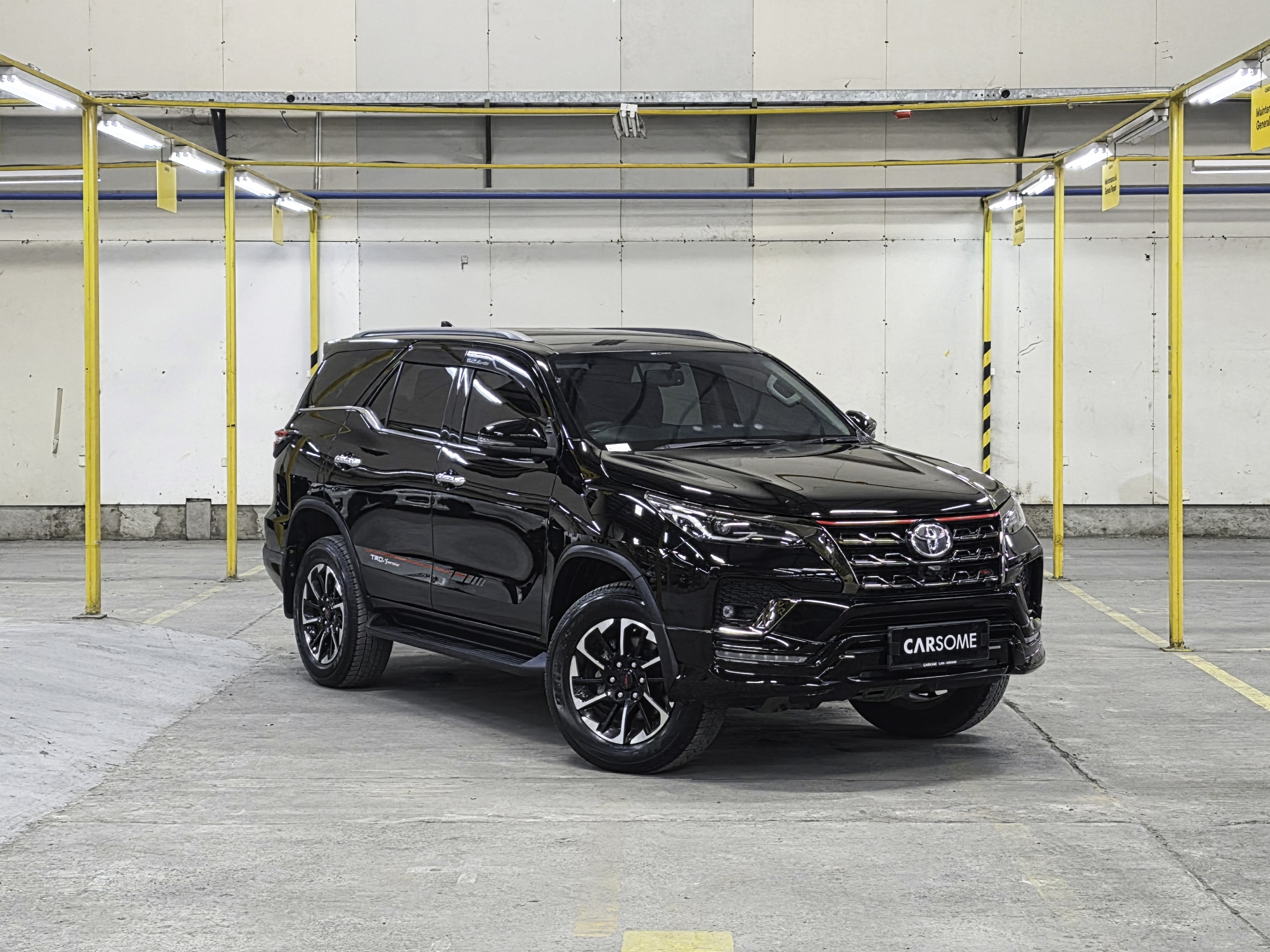 Toyota FORTUNER VRZ TRD 4X2