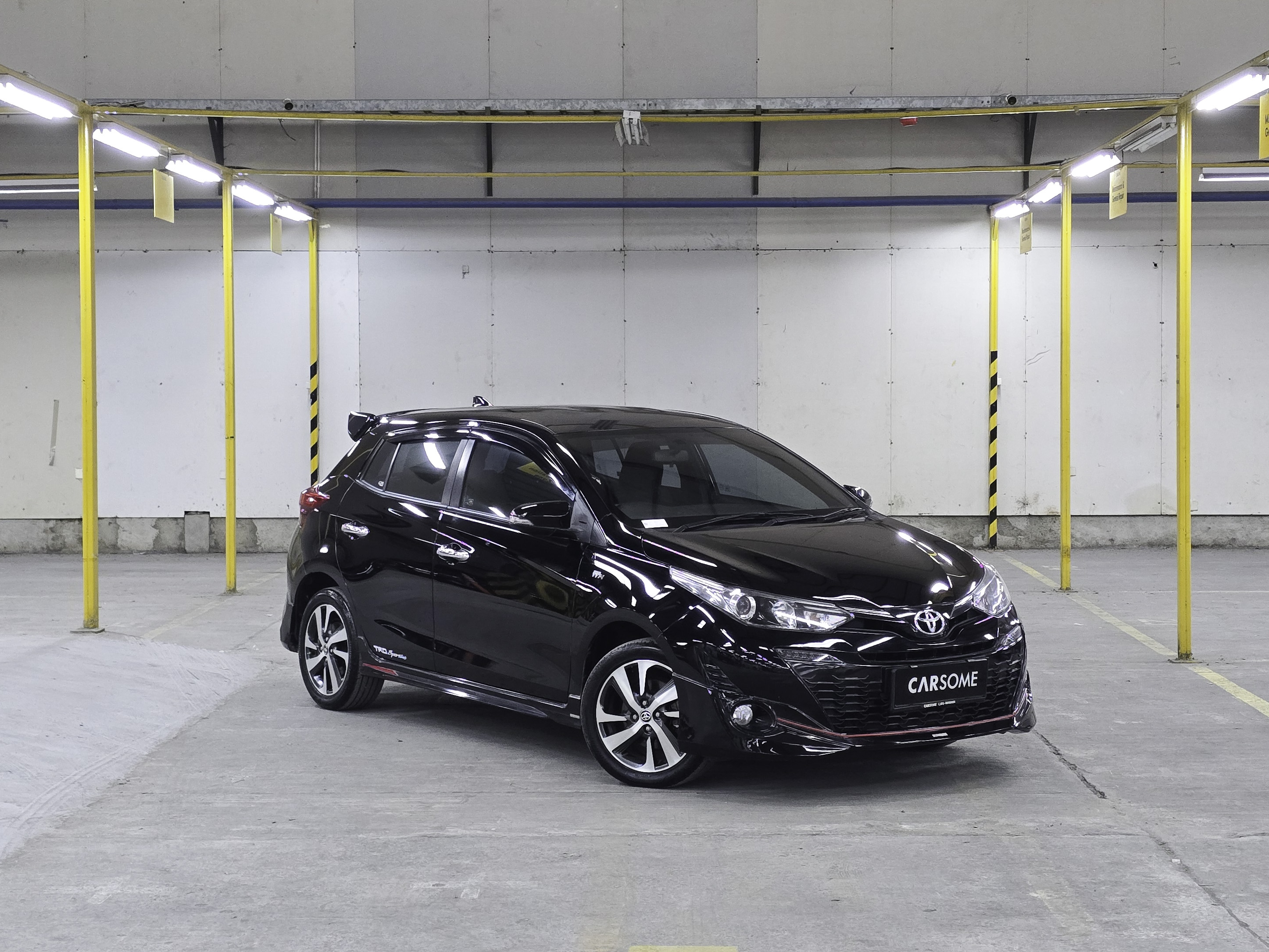 Toyota YARIS S